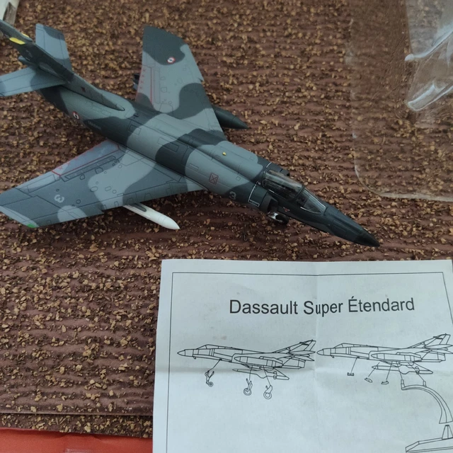 AVION DE COMBAT Au 1/72° Macchi Mc 205 Veltro EUR 36,00 - FR