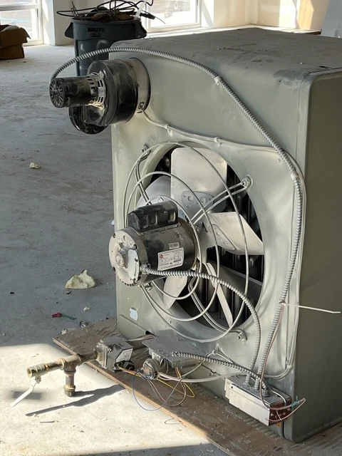 Industrial / Commercial Space Heater Modine 350,000 BTU Nat Gas Power Vented
