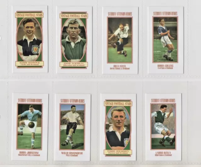 Football Card England International - Laurie Reilly Hibs & Scotland