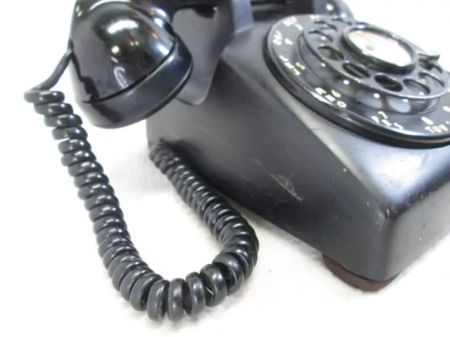 Vintage 1940's Bell System/Western Electric black rotary dial desk telephone 2