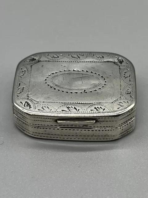 Georgian ( George III ) Solid Silver Vinaigrette Birmingham 1803 Cox & Bettridge