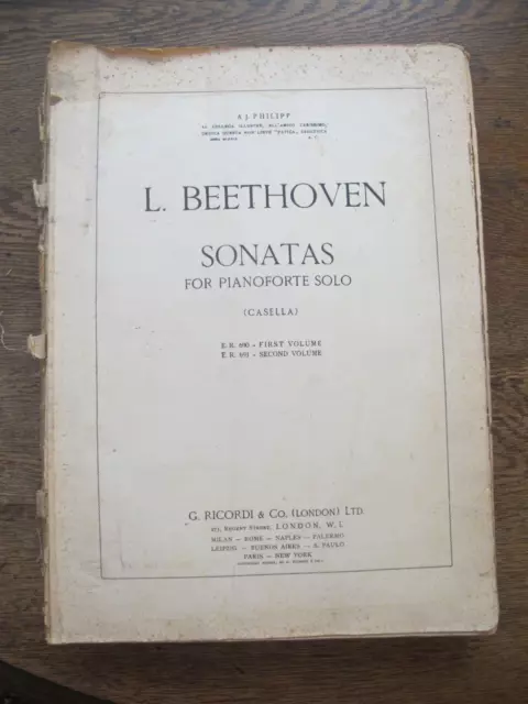 Beethoven - Sonatas for Pianoforte Solo - Casella, Ricordi - Piano Music Book