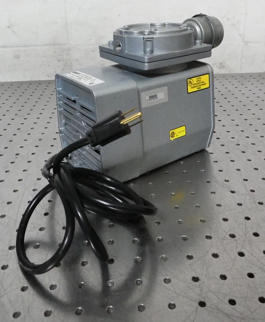 R187763 GAST DOA-P135-AA Vacuum Pump Air Compressor