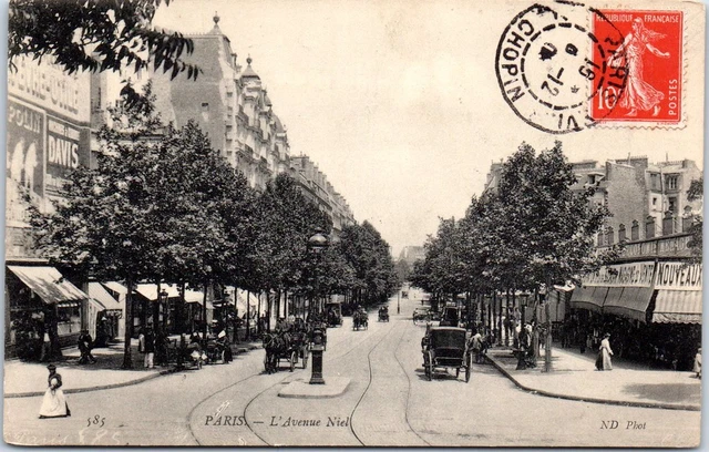 75017 PARIS - perspective de l'avenue Niel