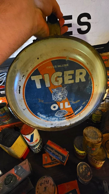 Cans & Buckets, Merchandise & Memorabilia, Gas & Oil, Advertising