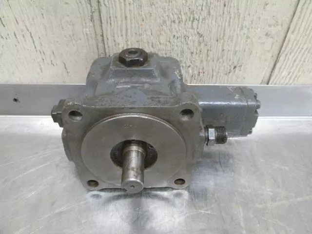 Nachi VDR-1B-1A2-C-U21 Hydraulic Variable Vane Pump 20 L/min 5.28 GPM @ 1800 RPM 2