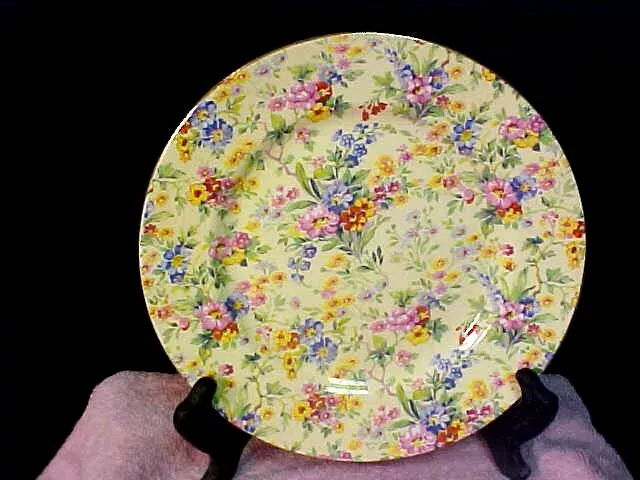 Vintage Royal Winton Grimwades Floral Feast 8" Round Salad Plate Gold Trim