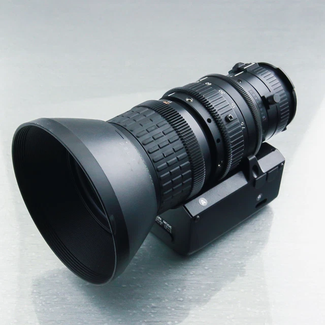 ZOOM LENS VCL-714BXEA FUJI 1.4 / 7.5 - 105 12V, FUJINON Japan 