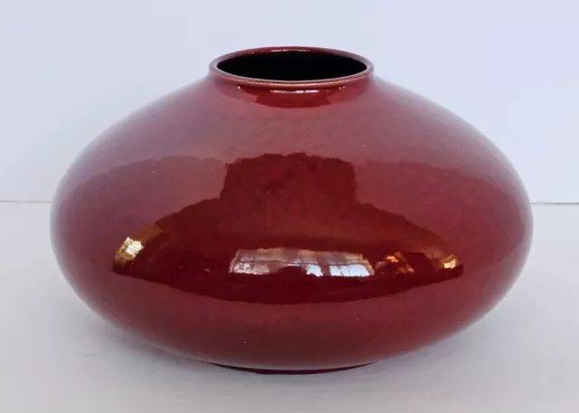 Pier 1 Amano Oxblood Red Art Pottery Round Squat Vase 629-13 Germany