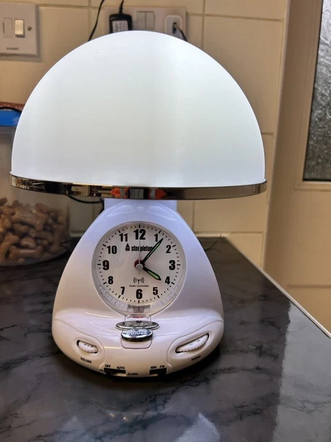 Vintage Steeple Tone STLCT1 Mushroom Shaped Touch Control Radio Alarm Clock Lamp