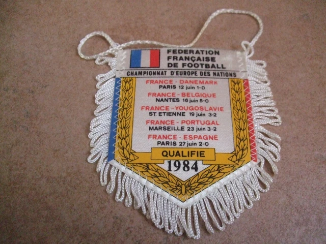 Fanion FFF Paris-SG Vintage - Écusson Fondée En 1919, Années 80