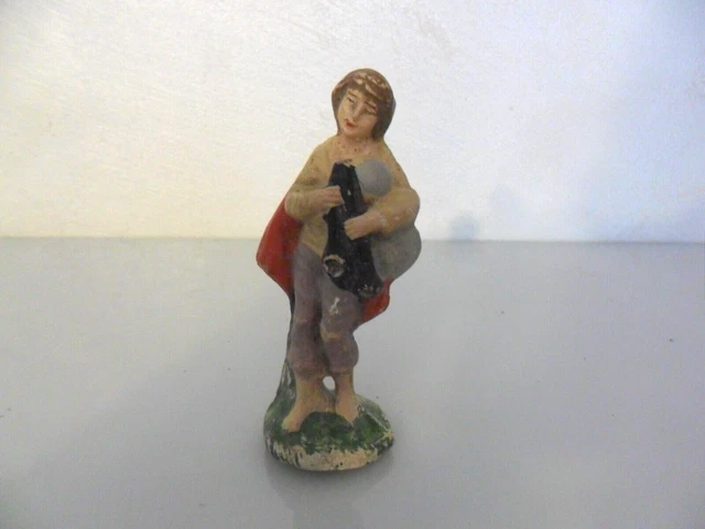 Giovanni Grande | 'Primo bacio', statuina in ceramica formata a stampo