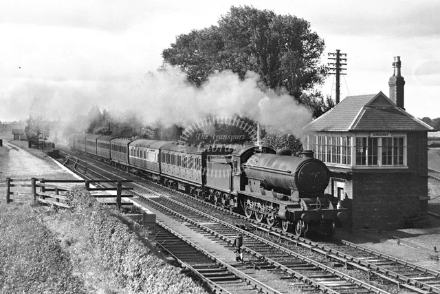 PHOTO BR BRITISH Railways Steam Locomotive Class B16/1 61425 at ...