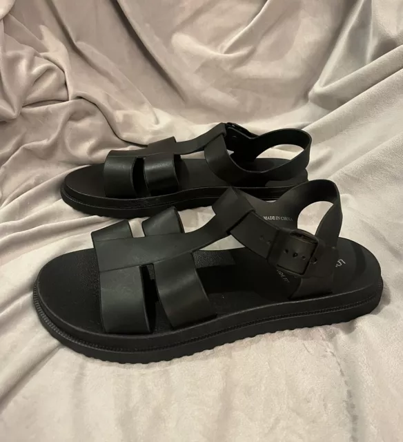 London rebel gladiator on sale jelly sandal in black