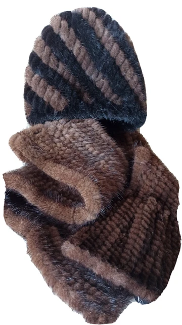Set Cappello E Sciarpa in Pelliccia di Visone lavorazione a "maglia"
