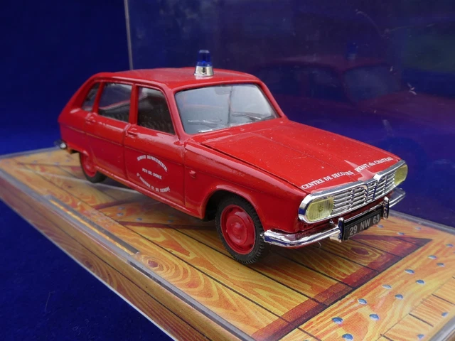 RENAULT 16 Taxi Radio Ancienne NOREV Jet-Car n°841 1/43 RENAULT 16 Taxi Radio Ancienne NOREV Jet-Car n°841 1/43