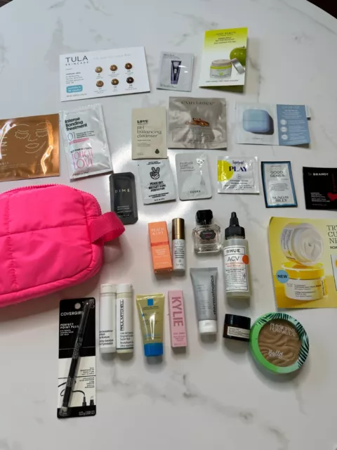 Bundle of 28 Beauty Skincare Sample Items NEW