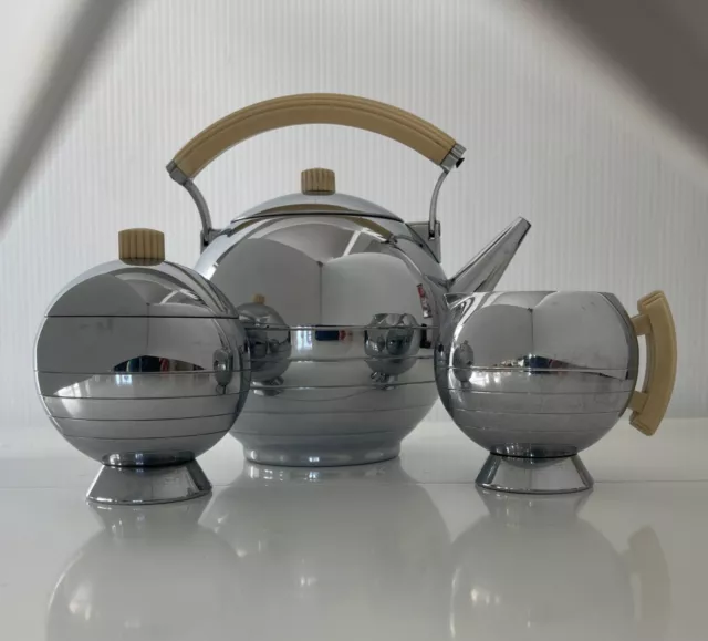 Chase Comet Art Deco Tea Service 3-Piece Set Chrome with Bakelite Handle & Knobs