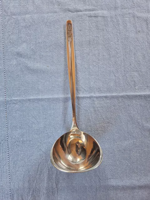 Saucenkelle von WMF aus der Serie Sevilla Patent 90 Silber Soßenkelle