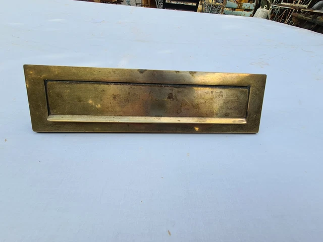 BOITE AUX LETTRES EN LAITON POUR PORTE D'ENTREE (façade) EUR 75,00