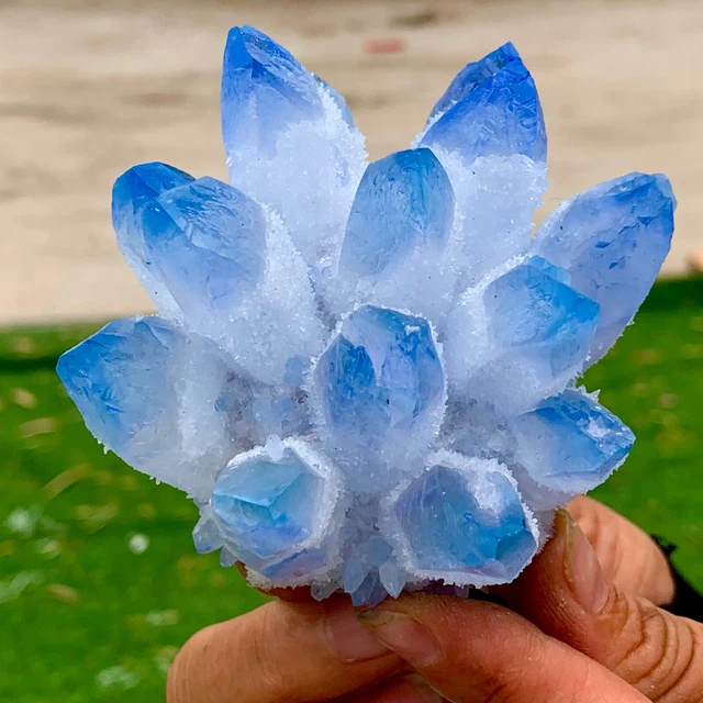 307G New Find sky blue Phantom Quartz Crystal Cluster Mineral Specimen Healing
