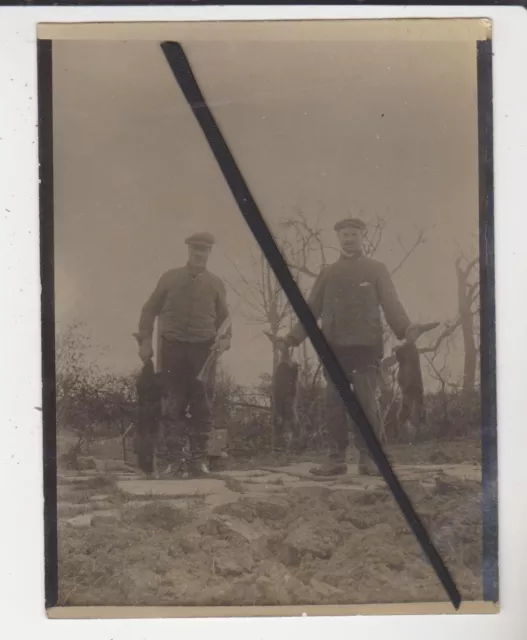 Photo Postcard - Men With Shotgun & Dead Otters ?? - Ashleworth Gloucestershire