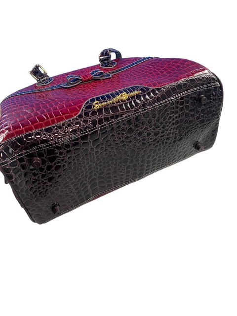 samantha brown croco embossed luggage EUC 13 1/2” Tall 3