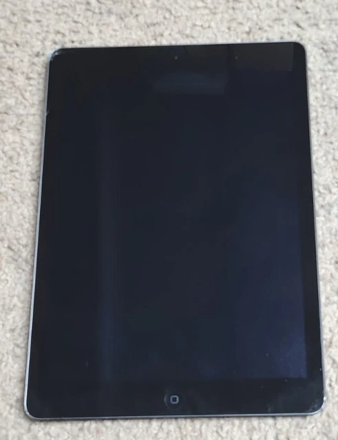 Apple iPad Air  9.7"  Silver 1st Gen. UNTESTED For Parts Only or Repair