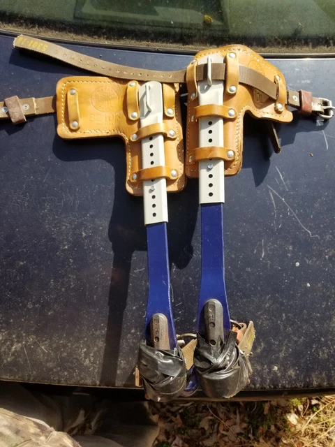 Klein 8210 Tree Pole Climbing Spikes Gaffs Spikes - very Lightly Used