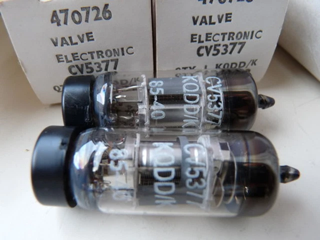 Valvole NOS Mullard CV5377 EF91 M8083, Vetro Blu, Made In UK, New Old Stock