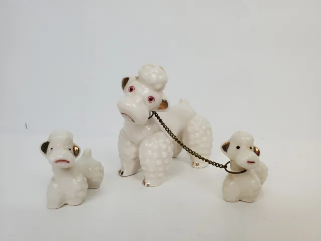 Vintage Poodle Dog Figurine w/ Chain & 2 Puppies White Ceramic 2.5" Tall