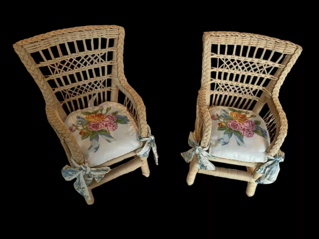Retired American Girl Samantha Wicker Chairs with Cushions Set