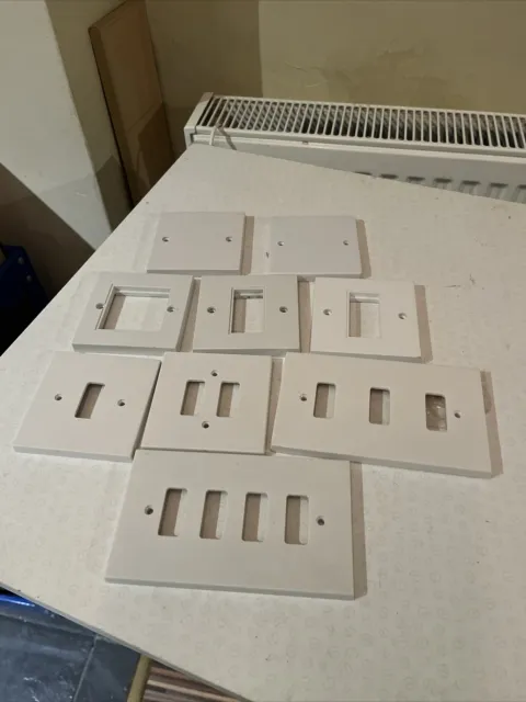 Job Lot MK Base White Moulded Plastic Switch Plates Blank Plates See Photos