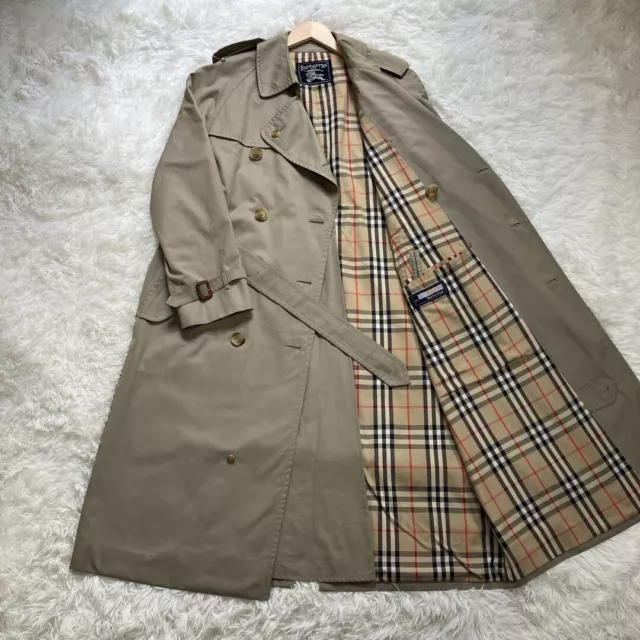 Men's Burberrys Vintage Trench Coat with belt Khaki Size 96,180 (L-XL).