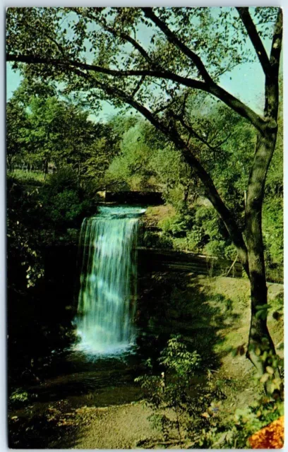Postcard - Beautiful Minnehaha Falls, Minnehaha Park - Minneapolis, Minnesota