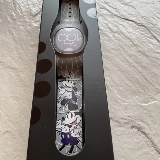 NEW Disney Magic Band Plus 2023 100 Years Mickey Minnie Chip Dale LINKABLE