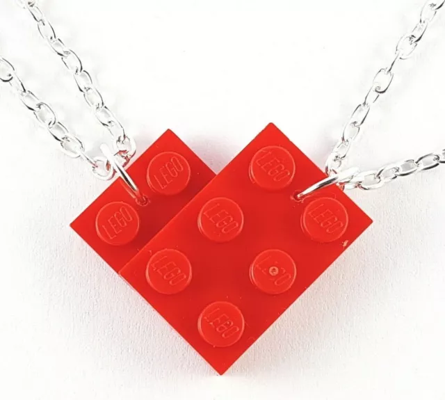 Friends lego heart 2025 necklace