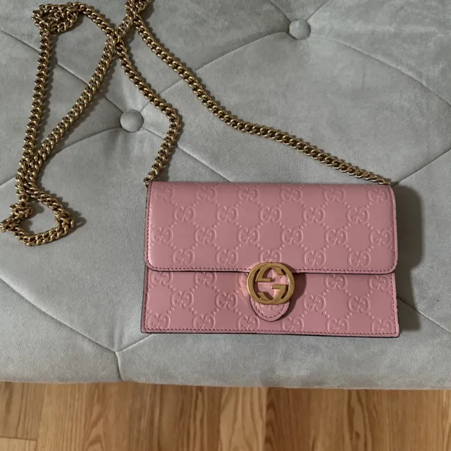 Gucci Pink Leather  Interlocking G Crossbody Bag Wallet