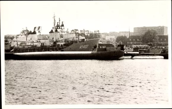 Foto Ak Deutsches Kriegsschiff, A 1407, Betriebsstofftransporter,... - 3420448