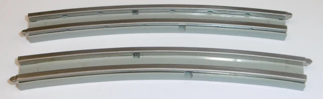 LEGO 2x Busbar Curve with Connector (3241) - Grey Old