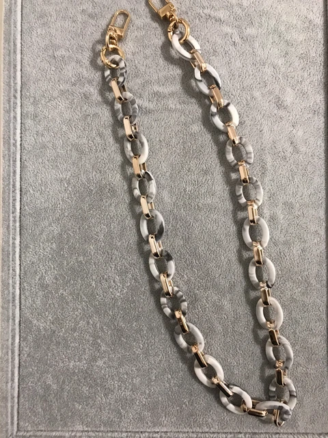 chunky chain For Mask Handbag And Sunglasses Accessory