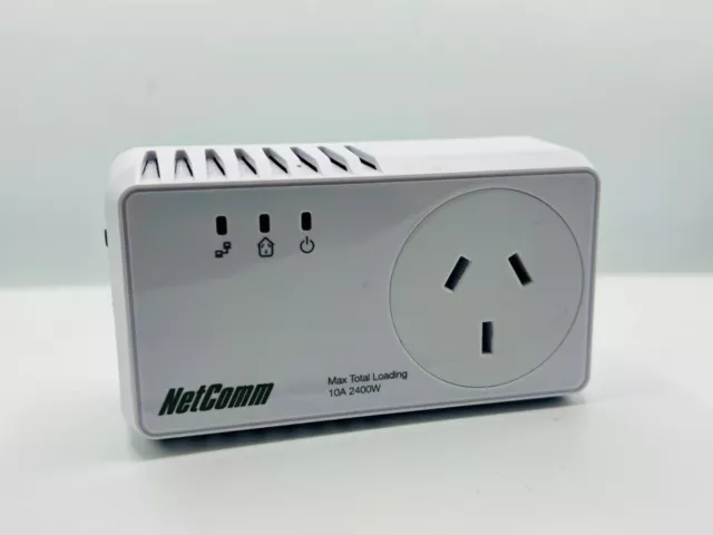 1 x NetComm NP204 Powerline Adapter With AC Pass Through - Preowned - Working