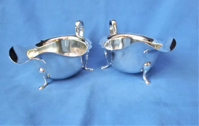 2 Edwardian 1906 Sheffield Sterling Silver Gravy/Sauce Boats 220g - E Viners