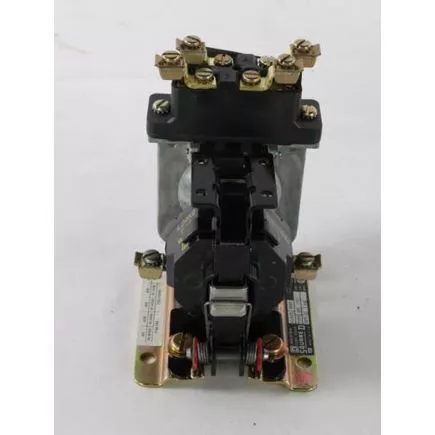 Square D 9050AO10E Timing Relay 2