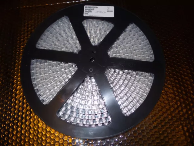 NICHICON UUX1J220MNL1GS 22uf 63v 105C ±20% SMD / SMT Capacitor / 500 Pieces REEL