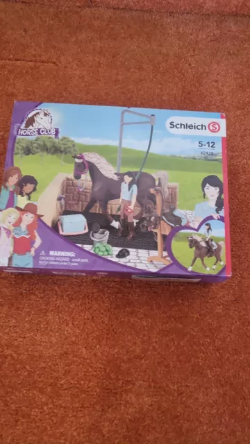 Schleich Horse Club 42438 Waschplatz mit Horse Club Emily und Luna  Neu OVP lila