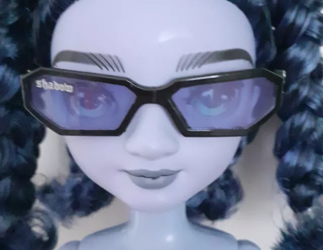 Shadow High Dolls Clothes. Oliver Ocean Series 3 Fab Original Sunglasses. NEW!!