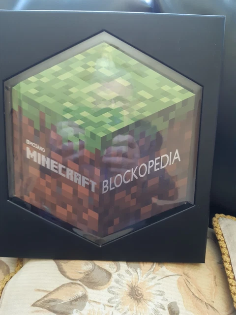 Updated Blockopedia MINECRAFT BLOCKOPEDIA: AN Official Minecraft Book from Mojang £3.99 ...