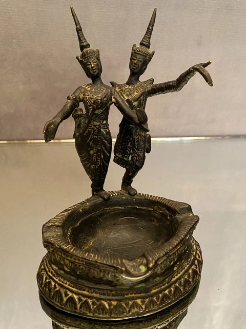 Cendrier en bronze aux danseuses Khmer Cambodge