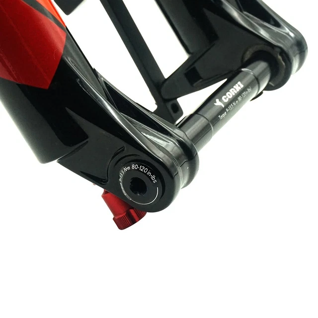 Ce prototype de fourche Rock Shox XCO avec des barres d'or pourrait